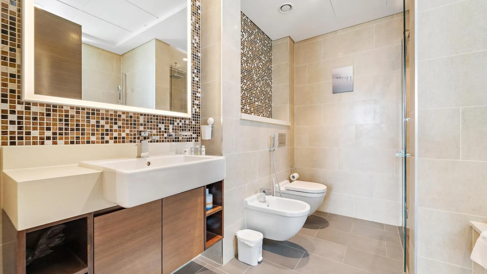 Apartment Chic 1Br Apt With Pool, Gym And Playground Dubai